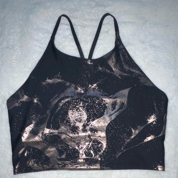 Old navy sports bra - Picture 1 of 3